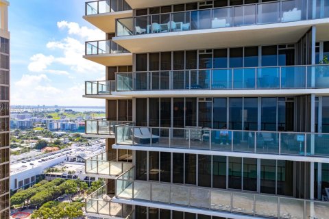 Copropriété à vendre à Bal Harbour, Floride: 2 chambres, 156.54 m2 № 1941990 - photo 25