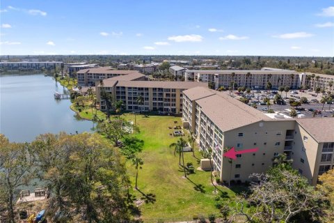 Condominio en venta en Bradenton, Florida, 2 dormitorios, 106.28 m2 № 1735284 - foto 2