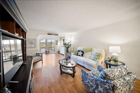 Condominio en venta en Bradenton, Florida, 2 dormitorios, 106.28 m2 № 1735284 - foto 19