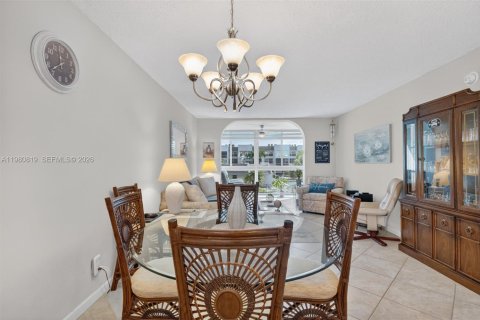 Купить кондоминиум в Маргит, Флорида 1 спальня, 66.89м2, № 2250280 - фото 4