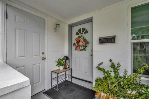 Casa en venta en Orlando, Florida, 2 dormitorios, 82.03 m2 № 1831273 - foto 5