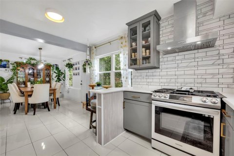 Casa en venta en Orlando, Florida, 2 dormitorios, 82.03 m2 № 1831273 - foto 13