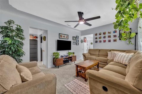 Casa en venta en Orlando, Florida, 2 dormitorios, 82.03 m2 № 1831273 - foto 6