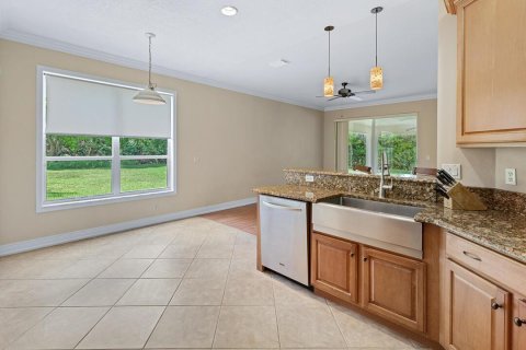 Villa ou maison à vendre à Jensen Beach, Floride: 4 chambres, 217.58 m2 № 2187155 - photo 13