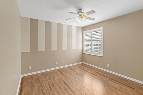 Villa ou maison à vendre à Jensen Beach, Floride: 4 chambres, 217.58 m2 № 2187155 - photo 19
