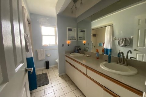 Casa en venta en Plant City, Florida, 4 dormitorios, 200.3 m2 № 1903768 - foto 12