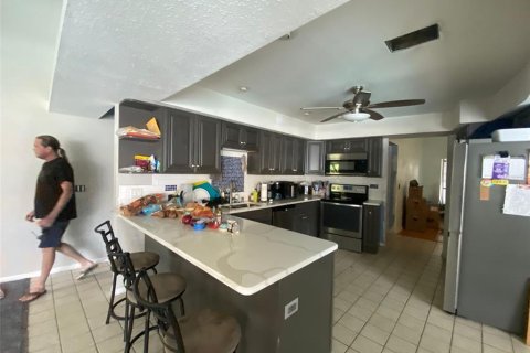 Casa en venta en Plant City, Florida, 4 dormitorios, 200.3 m2 № 1903768 - foto 5