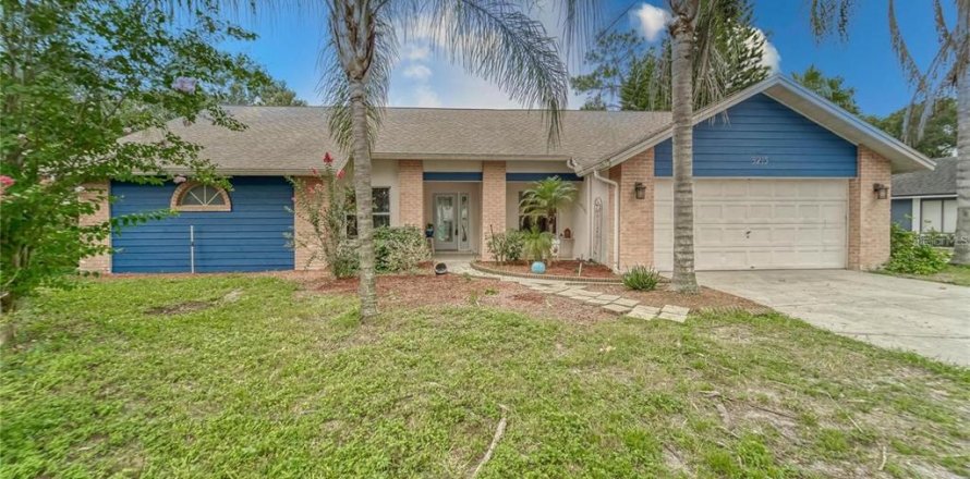 Casa en Plant City, Florida 4 dormitorios, 200.3 m2 № 1903768
