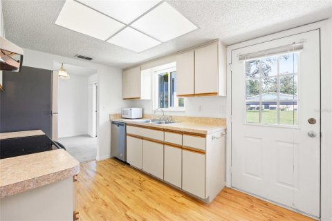 House in Ocala, Florida 2 bedrooms, 106.28 sq.m. № 1899793 - photo 25