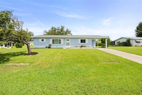 House in Ocala, Florida 2 bedrooms, 106.28 sq.m. № 1899793 - photo 2
