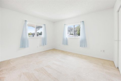 House in Ocala, Florida 2 bedrooms, 106.28 sq.m. № 1899793 - photo 20