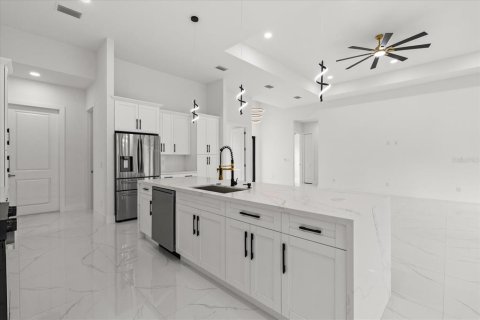 Villa ou maison à vendre à Bokeelia, Floride: 4 chambres, 261.33 m2 № 2405784 - photo 14