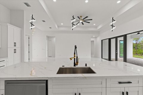 Villa ou maison à vendre à Bokeelia, Floride: 4 chambres, 261.33 m2 № 2405784 - photo 15