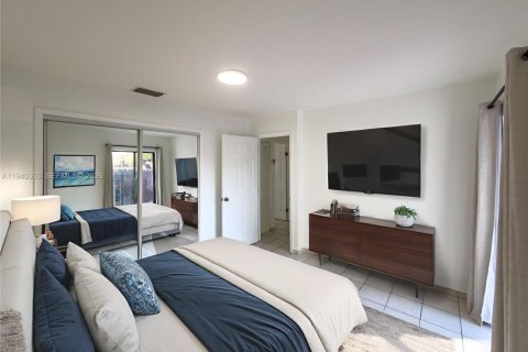 House in Miami, Florida 3 bedrooms, 105.17 sq.m. № 1998278 - photo 8