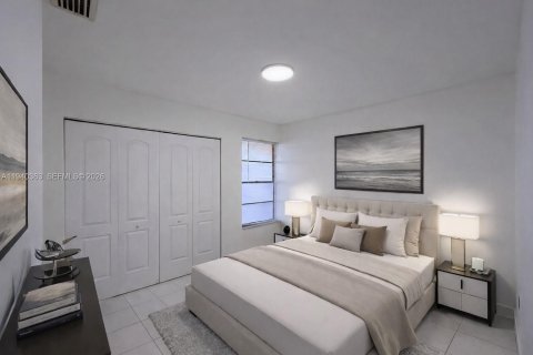 House in Miami, Florida 3 bedrooms, 105.17 sq.m. № 1998278 - photo 6