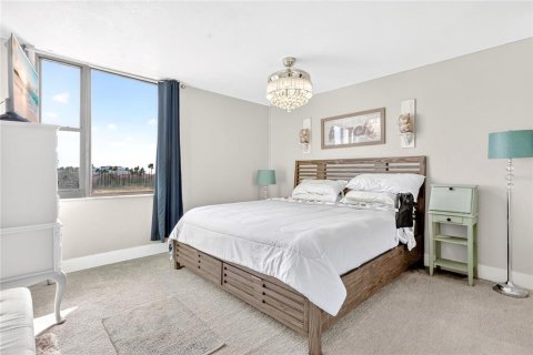 Condominio en venta en Clearwater, Florida, 1 dormitorio, 70.61 m2 № 2220049 - foto 10