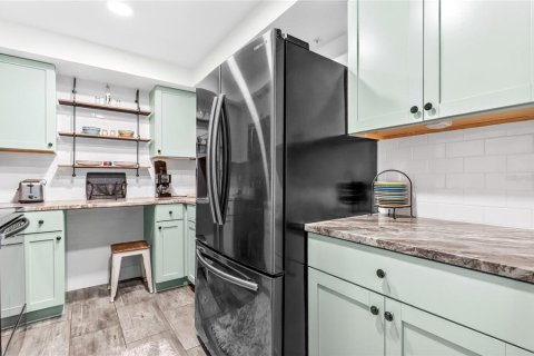 Condominio en venta en Clearwater, Florida, 1 dormitorio, 70.61 m2 № 2220049 - foto 13