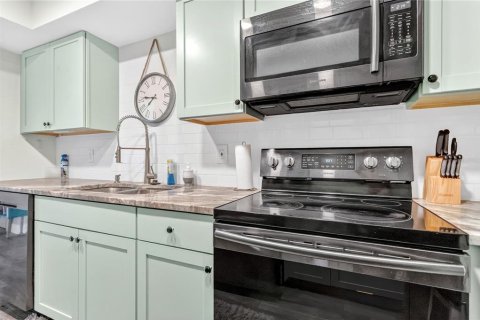 Condominio en venta en Clearwater, Florida, 1 dormitorio, 70.61 m2 № 2220049 - foto 16