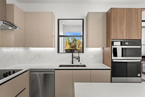 Casa en venta en Cape Coral, Florida, 3 dormitorios, 130.99 m2 № 2030367 - foto 14