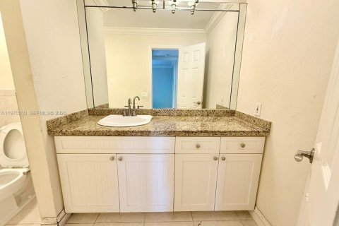 Condominio en venta en Miami, Florida, 2 dormitorios, 80.82 m2 № 2030910 - foto 8