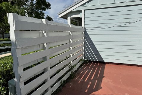 Copropriété à vendre à Miami, Floride: 2 chambres, 68.56 m2 № 2246858 - photo 8
