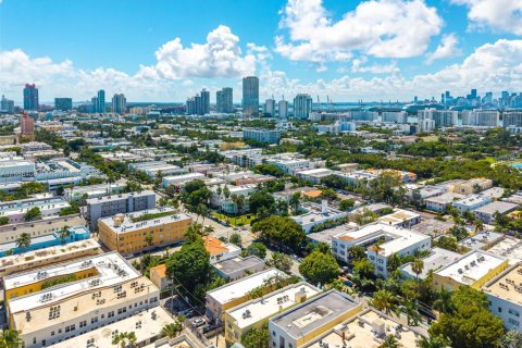 Купить коммерческую недвижимость в Майами-Бич, Флорида № 2020561 - фото 20