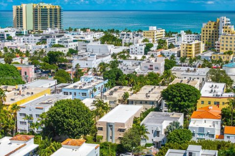 Купить коммерческую недвижимость в Майами-Бич, Флорида № 2020561 - фото 29