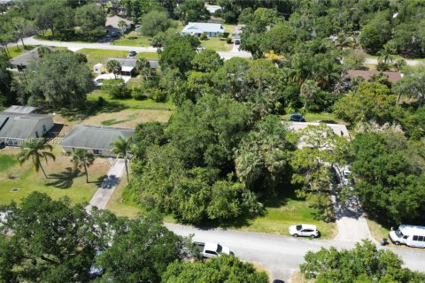 Купить земельный участок в Сент-Луси, Флорида № 1971394 - фото 9