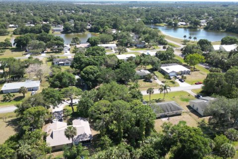 Купить земельный участок в Сент-Луси, Флорида № 1971394 - фото 8