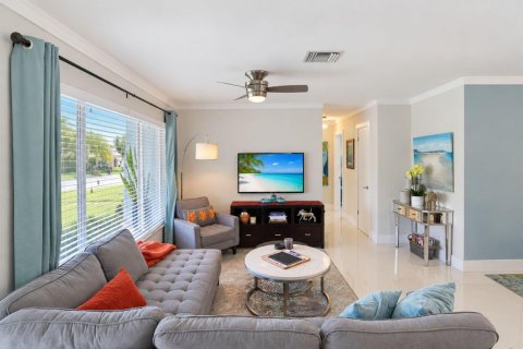 Villa ou maison à vendre à Fort Lauderdale, Floride: 3 chambres, 185.8 m2 № 2439346 - photo 19