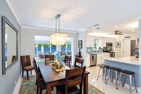 Villa ou maison à vendre à Fort Lauderdale, Floride: 3 chambres, 185.8 m2 № 2439346 - photo 11