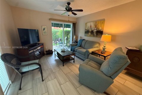 Condominio en venta en Hypoluxo, Florida, 2 dormitorios, 71.35 m2 № 2051314 - foto 20