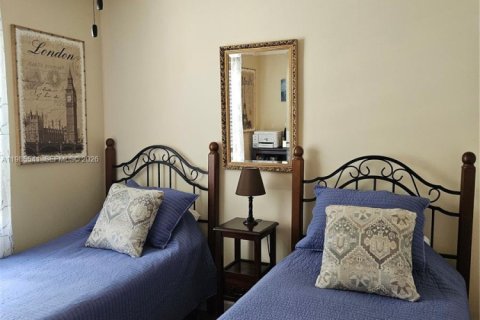 Condominio en venta en Hypoluxo, Florida, 2 dormitorios, 71.35 m2 № 2051314 - foto 13