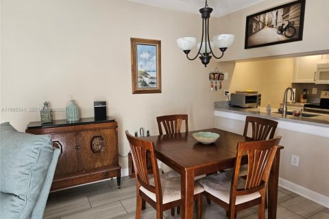 Condominio en venta en Hypoluxo, Florida, 2 dormitorios, 71.35 m2 № 2051314 - foto 29