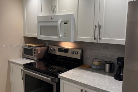 Condominio en venta en Hypoluxo, Florida, 2 dormitorios, 71.35 m2 № 2051314 - foto 3