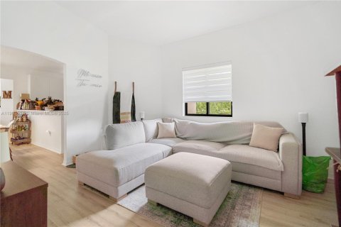 Copropriété à vendre à Cutler Bay, Floride: 3 chambres, 95.88 m2 № 1952978 - photo 8