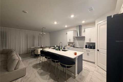 House in Minneola, Florida 5 bedrooms, 261.15 sq.m. № 2227901 - photo 4