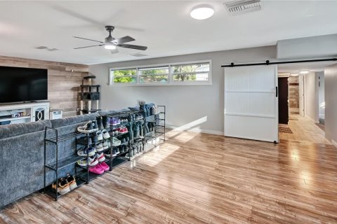 House in New Port Richey, Florida 3 bedrooms, 163.04 sq.m. № 1770017 - photo 26