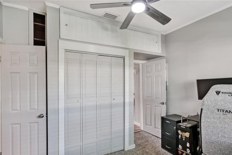 House in New Port Richey, Florida 3 bedrooms, 163.04 sq.m. № 1770017 - photo 16
