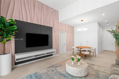 Appartement à louer à Miami, Floride: 1 chambre, 80.92 m2 № 2070632 - photo 14