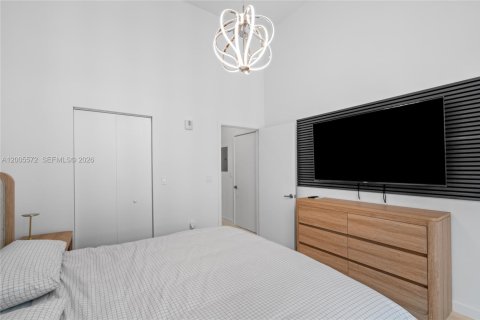 Appartement à louer à Miami, Floride: 1 chambre, 80.92 m2 № 2070632 - photo 17