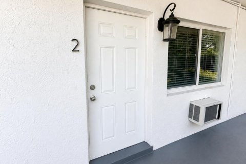 Apartment in Fort Lauderdale, Florida 2 bedrooms, 78.04 sq.m. № 2184268 - photo 2