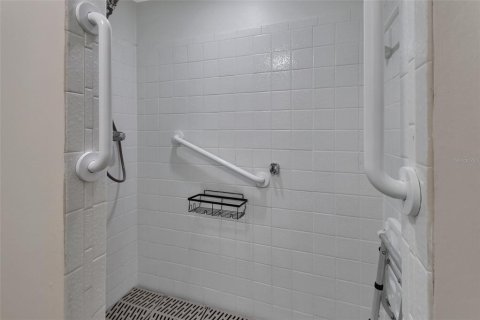 Condo in DeLand, Florida, 2 bedrooms  № 1808566 - photo 15