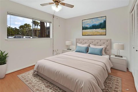 Condo in DeLand, Florida, 2 bedrooms  № 1808566 - photo 16