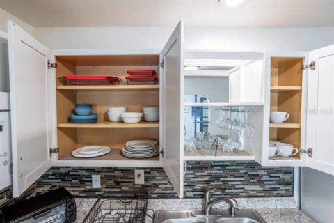 Снять в аренду квартиру в Орландо, Флорида 4 комнаты, 55.74м2, № 551722 - фото 23