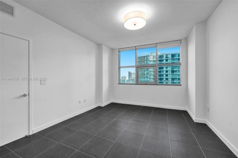 Condominio en venta en Miami, Florida, 2 dormitorios, 117.34 m2 № 2002965 - foto 14