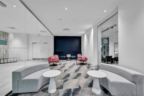 Condominio en venta en Miami, Florida, 2 dormitorios, 117.34 m2 № 2002965 - foto 25