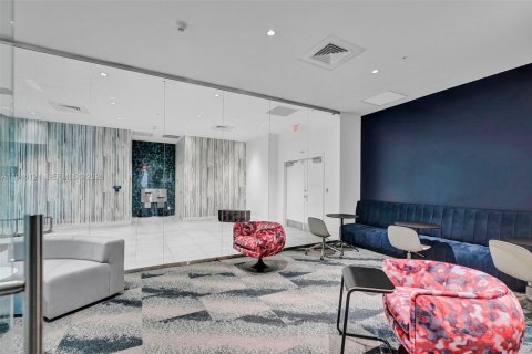 Condominio en venta en Miami, Florida, 2 dormitorios, 117.34 m2 № 2002965 - foto 24