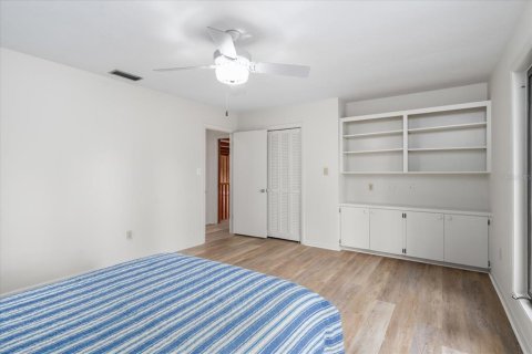 House in Gainesville, Florida 7 bedrooms, 483.09 sq.m. № 1550864 - photo 30