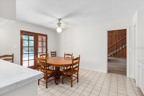 House in Gainesville, Florida 7 bedrooms, 483.09 sq.m. № 1550864 - photo 18